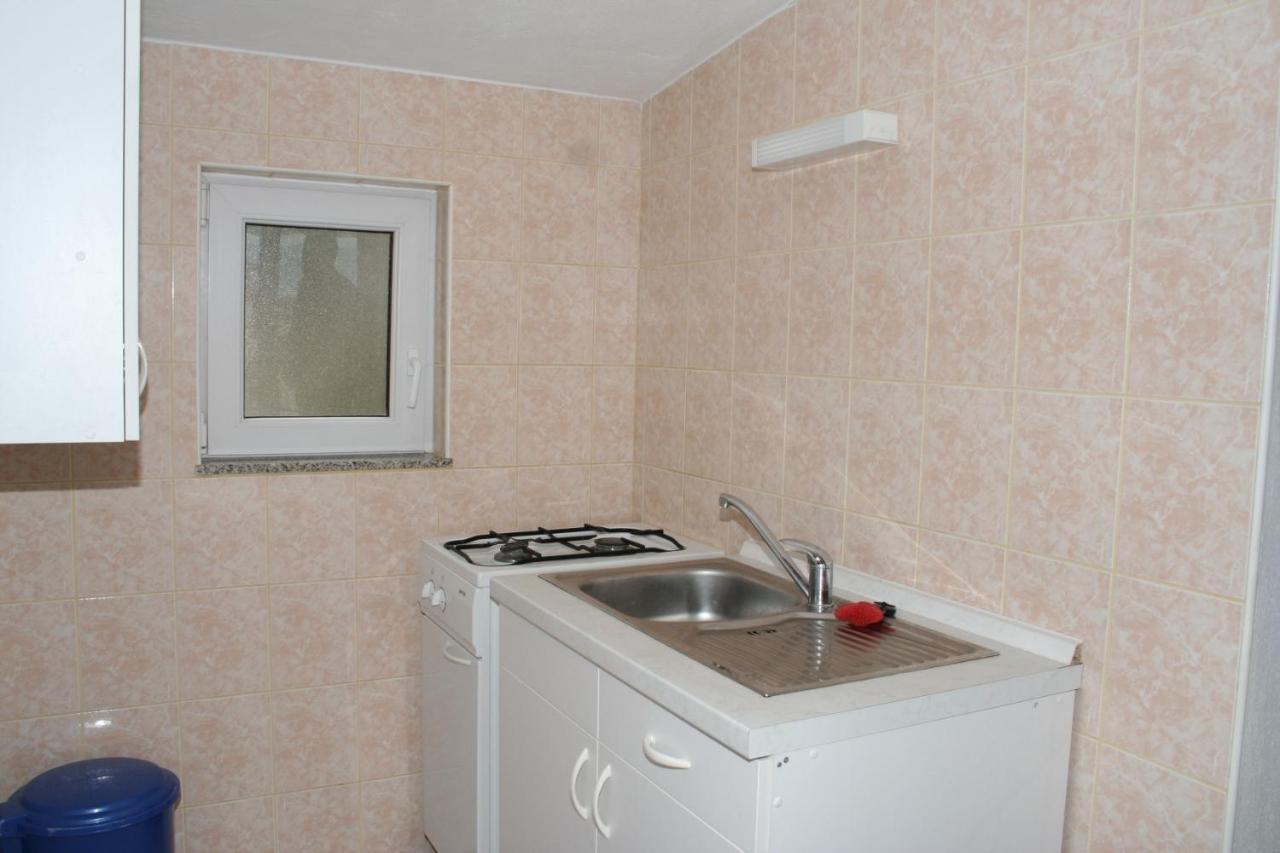Apartments by the sea Podaca, Makarska - 2612 Bagian luar foto